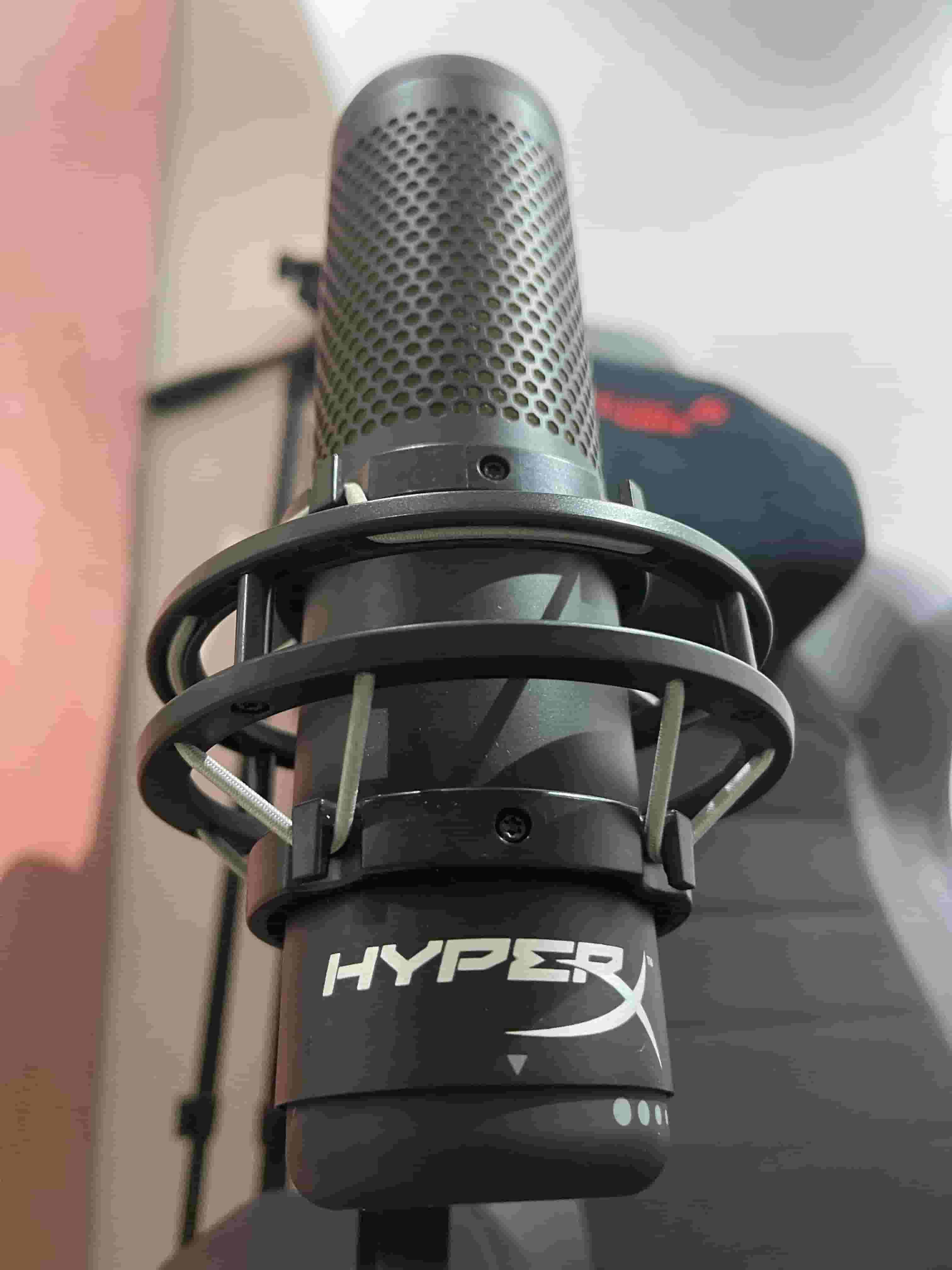 مايك hyper x quadcast s RGB مايك hyper x quadcast s RGB
