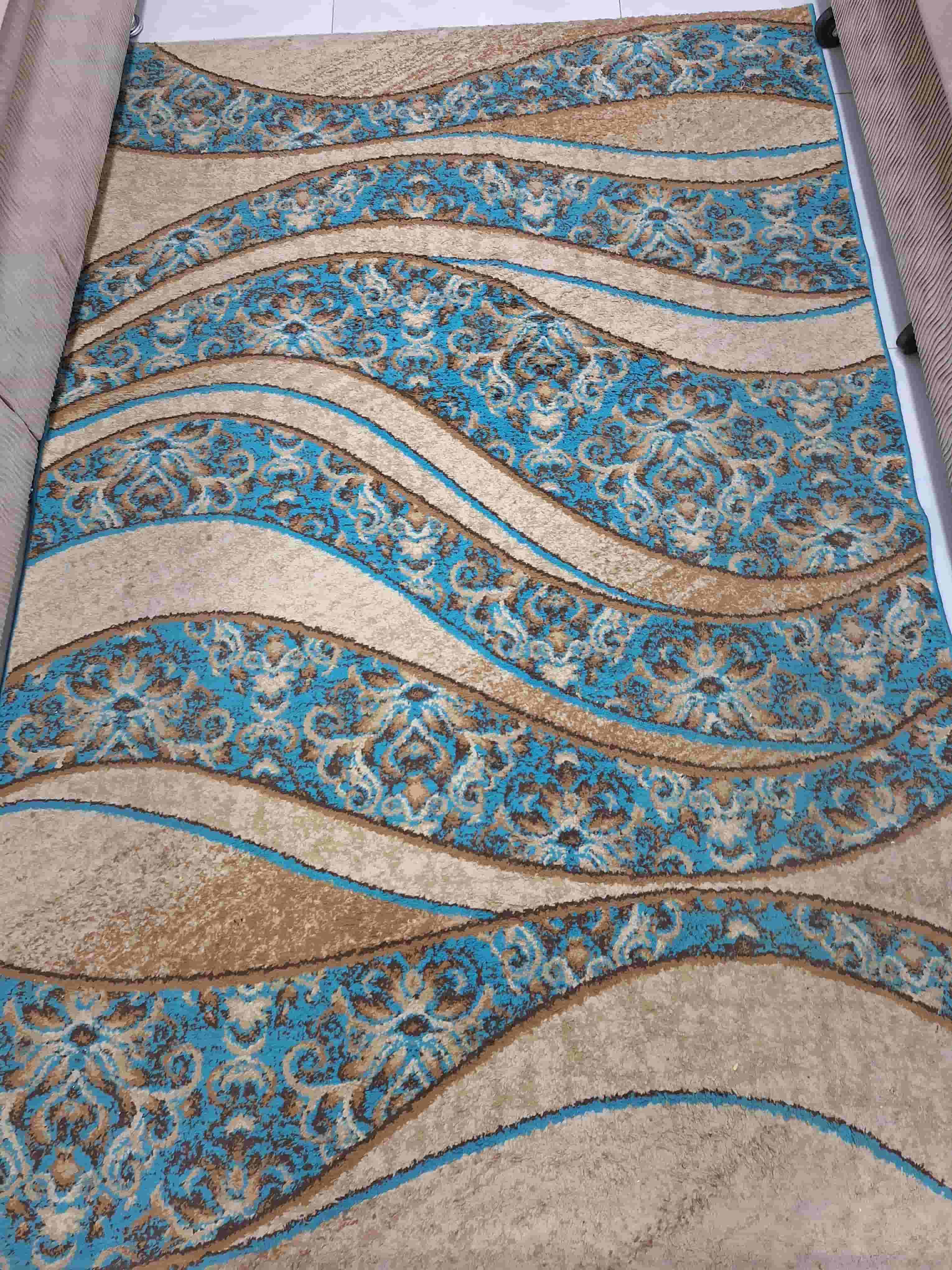 For sale two carpets in excellent condition For sale two carpets in excellent condition